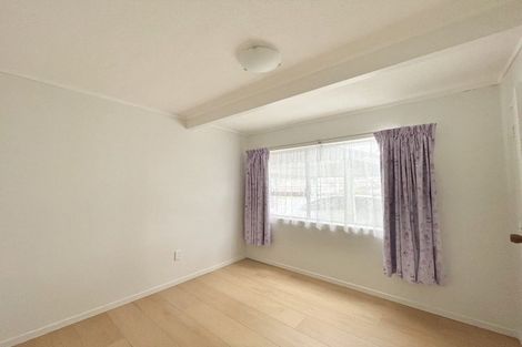 Photo of property in 79 Sturges Road, Henderson, Auckland, 0612