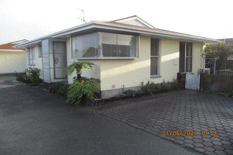 Photo of property in 35 Buckleys Road, Rangiora, 7400