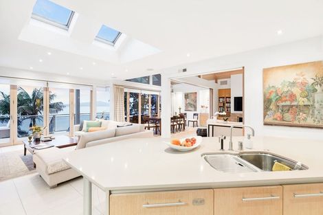 Photo of property in 28 Blomfield Spa, Takapuna, Auckland, 0622