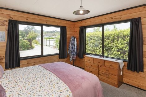Photo of property in 12 Oak Street, Mangapapa, Gisborne, 4010