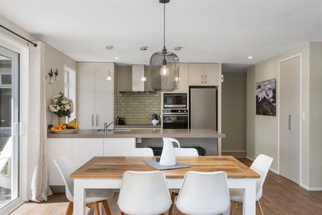 Photo of property in 27 Puhirake Crescent, Pyes Pa, Tauranga, 3112