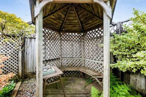 Photo of property in 21a Sanders Avenue, Westown, New Plymouth, 4310