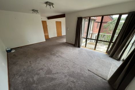 Photo of property in 2/10 Paeroa Street, Newtown, Wellington, 6021