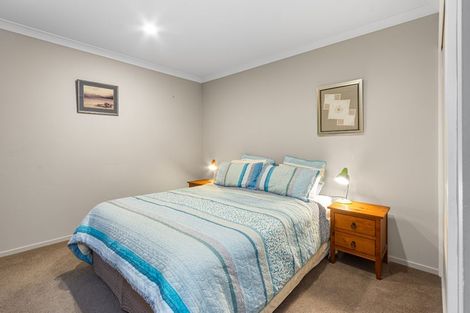 Photo of property in 10 Mokihi Gardens, Hillmorton, Christchurch, 8024