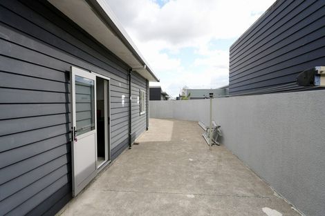 Photo of property in 27 Rosalie Terrace, Kelvin Grove, Palmerston North, 4414