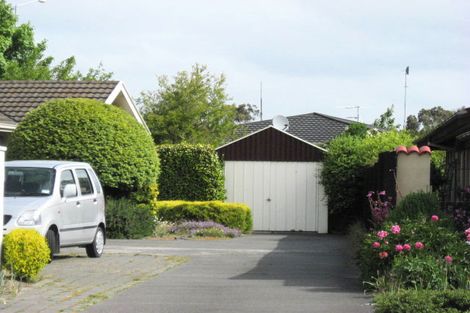 Photo of property in 1/11a Abbotts Place, Avonhead, Christchurch, 8042