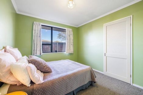 Photo of property in 1/52a Aorangi Road, Bryndwr, Christchurch, 8053
