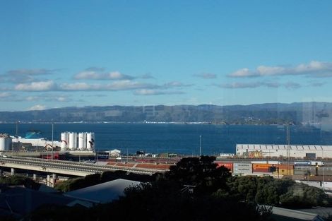 Photo of property in 35a Grant Road, Thorndon, Wellington, 6011