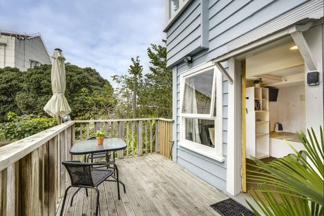 Photo of property in 1 Cathedral Lane, Napier South, Napier, 4110