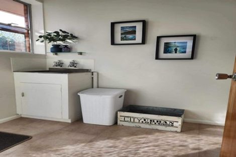 Photo of property in 2 Dellow Place, Spreydon, Christchurch, 8024