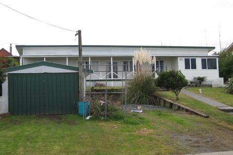 Photo of property in 16 Sea View Road, Leigh, 0985