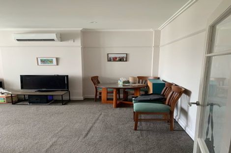 Photo of property in Fountain Court, 1/48c Oriental Parade, Oriental Bay, Wellington, 6011