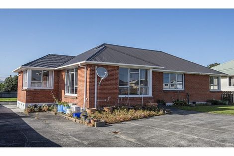 Photo of property in 43 Cranley Street, Dargaville, 0310