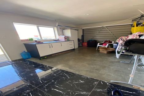 Photo of property in 13 Portrush Lane, Takanini, 2112