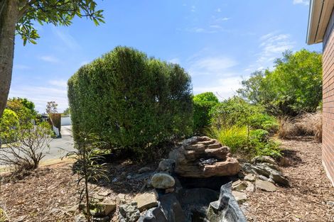 Photo of property in 10 Woodstock Place, Russley, Christchurch, 8042