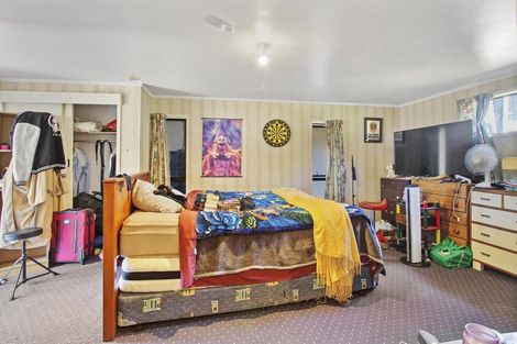 Photo of property in 10 Valencia Place, Manurewa, Auckland, 2102