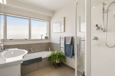 Photo of property in 5a Simmonds Grove, Greerton, Tauranga, 3112