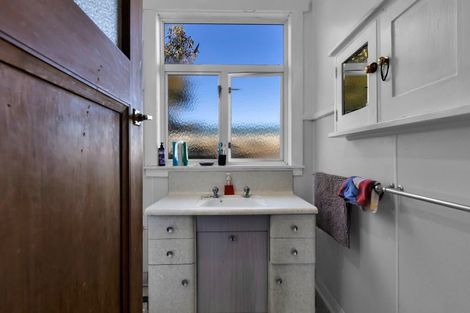 Photo of property in 7 Kent Terrace, Midhirst, Stratford, 4394