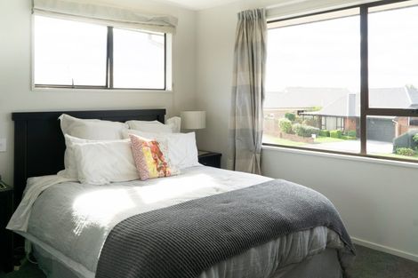 Photo of property in 27 Tivoli Place, Bishopdale, Christchurch, 8053