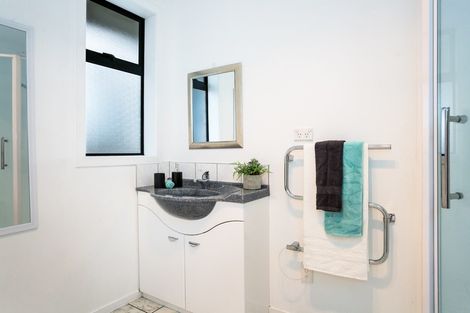 Photo of property in 17 Glover Street, Leamington, Cambridge, 3432