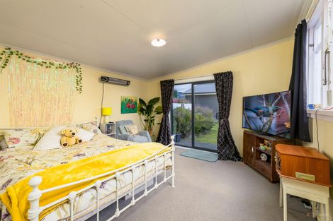 Photo of property in 13 Queens Terrace, Waimate, 7978
