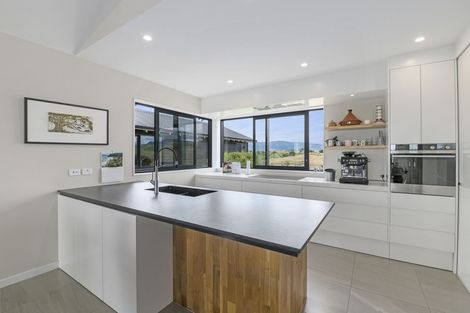 Photo of property in 161 Harakeke Road, Te Horo, Otaki, 5581