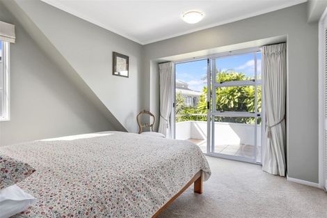 Photo of property in 3/7 Craig Road, Milford, Auckland, 0620