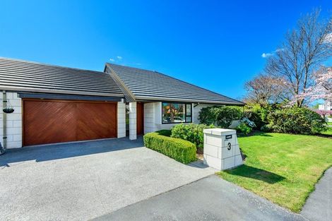 Photo of property in 3 Harlech Mews, Avonhead, Christchurch, 8042