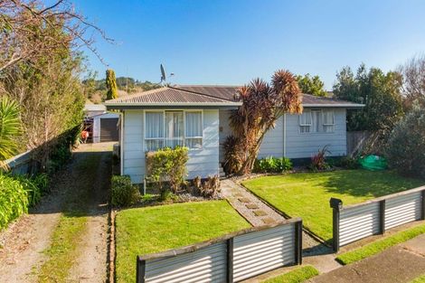 Photo of property in 4 Donna Street, Outer Kaiti, Gisborne, 4010