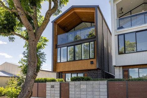 Photo of property in 3a Coronation Street, Ahuriri, Napier, 4110