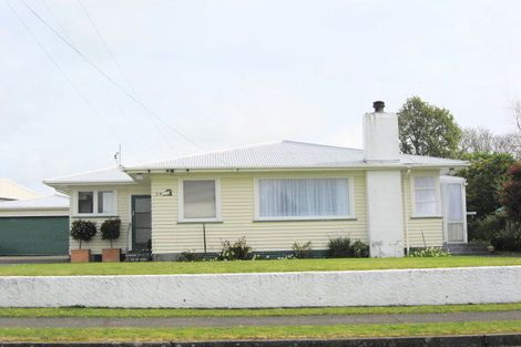 Photo of property in 24 Cutfield Street, Inglewood, 4330