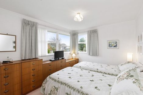 Photo of property in 9 Nimmo Avenue West, Waikanae, 5036