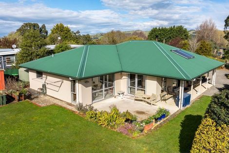 Photo of property in 37 Bernera Street, Karitane, Waikouaiti, 9471