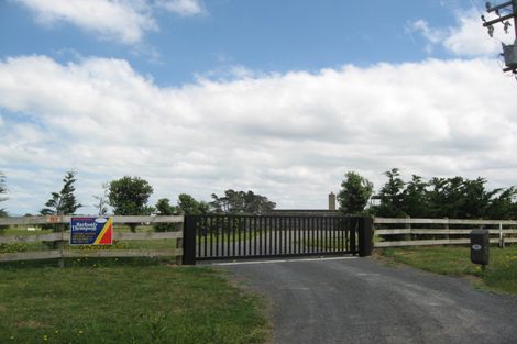 Photo of property in 193 Urquhart Road, Karaka, Papakura, 2580