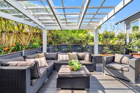 Photo of property in 106 Sereno Vista, Bellevue, Tauranga, 3110