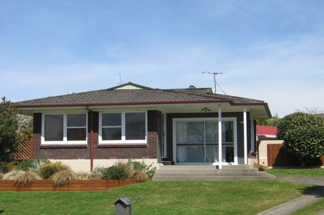 Photo of property in 12 Hinau Street, Pukehangi, Rotorua, 3015