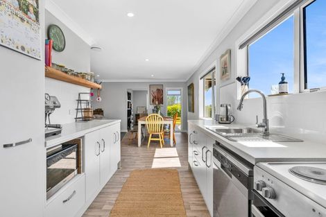 Photo of property in 120 Kaimata Road, Kaimata, Inglewood, 4390