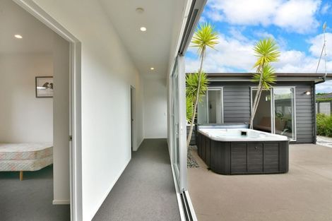 Photo of property in 76 Omana Avenue, Shelly Beach, Helensville, 0874