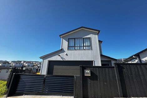 Photo of property in 24 Baumea Rise, Massey, Auckland, 0614