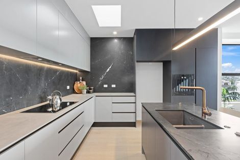 Photo of property in 23 Frater Avenue, Milford, Auckland, 0620