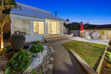 Photo of property in 3a The Esplanade, Raumati South, Paraparaumu, 5032