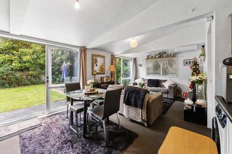 Photo of property in 12 Denvir Street, Strowan, Christchurch, 8052