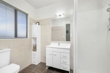 Photo of property in 1/66 Broadhaven Avenue, Parklands, Christchurch, 8083