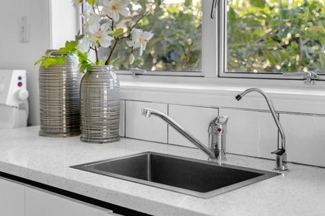 Photo of property in 3a Walpole Avenue, Hillpark, Auckland, 2102
