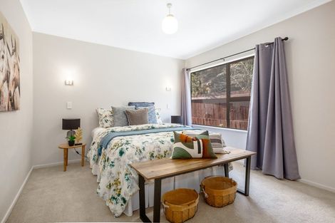 Photo of property in 29 Observatory Close, Whitby, Porirua, 5024