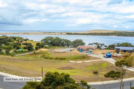Photo of property in 135 Estuary Drive, Mangawhai Heads, Mangawhai, 0505