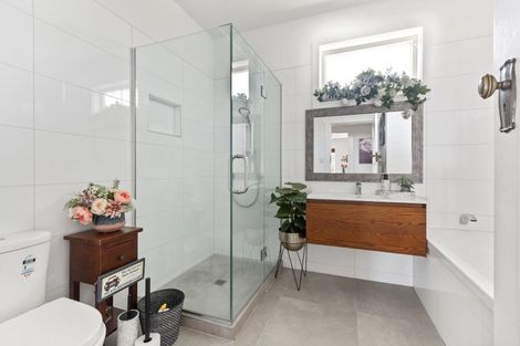 Photo of property in 105 Abbotts Way, Remuera, Auckland, 1050