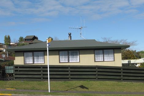 Photo of property in 147 Victory Street, Welcome Bay, Tauranga, 3112