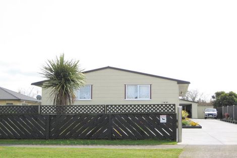 Photo of property in 2a Elizabeth Grove, Stratford, 4332