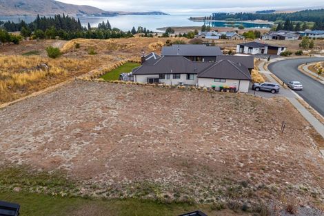 Photo of property in 28 Mistake Drive, Lake Tekapo, 7999